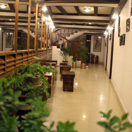 Hotel Tarayana Гангток Екстериор снимка