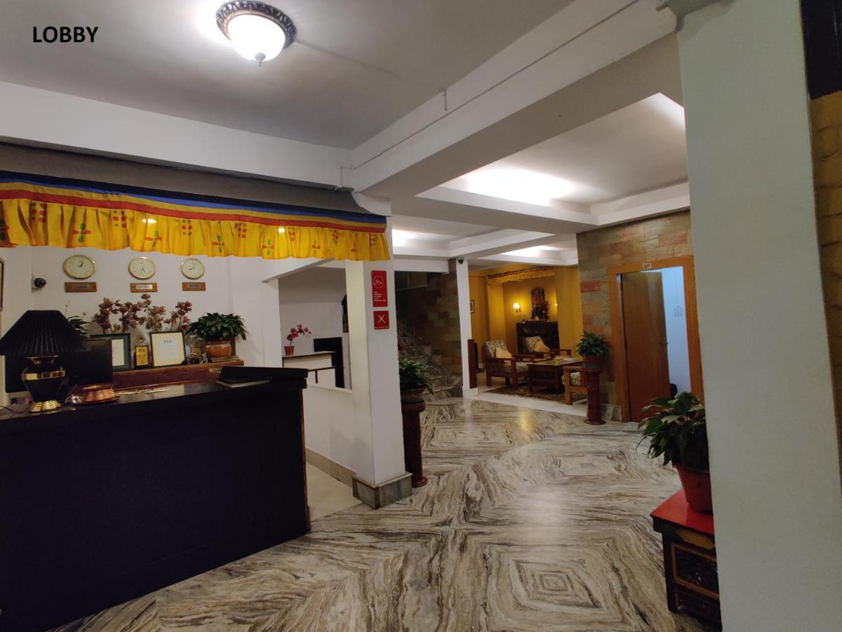 Hotel Tarayana Гангток Екстериор снимка