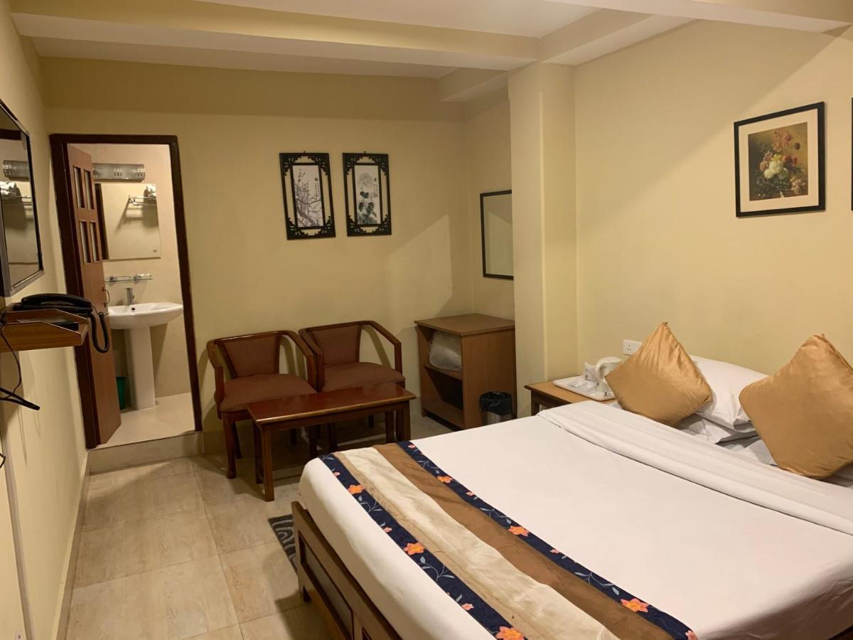 Hotel Tarayana Гангток Екстериор снимка