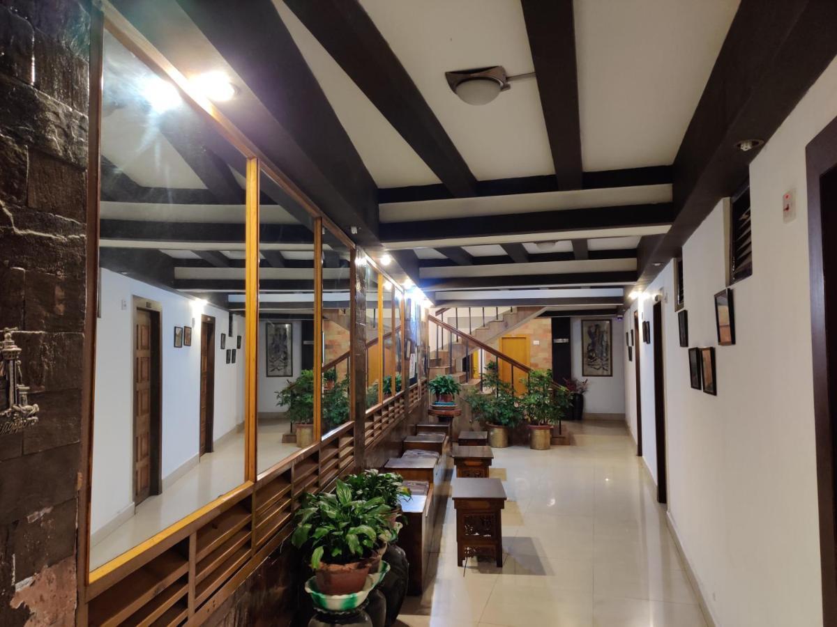 Hotel Tarayana Гангток Екстериор снимка