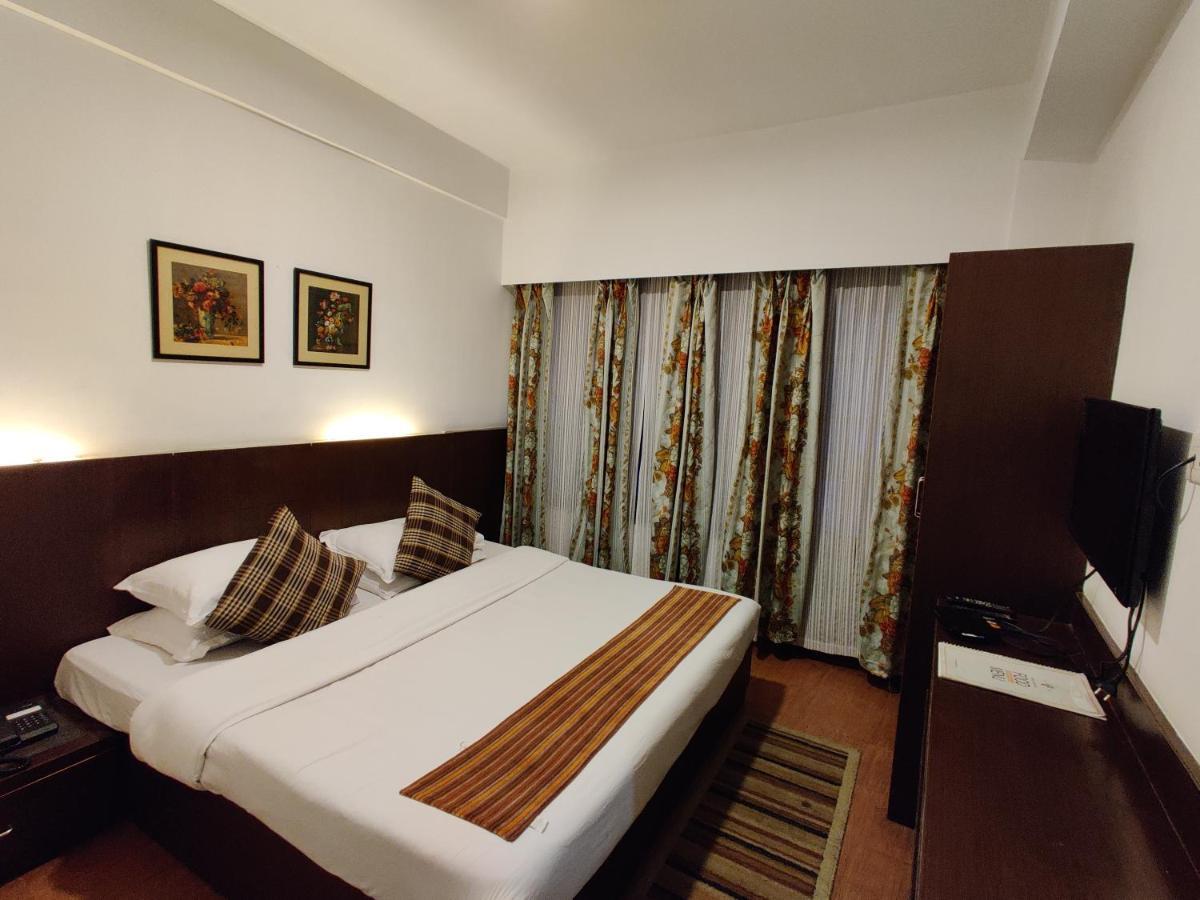 Hotel Tarayana Гангток Екстериор снимка
